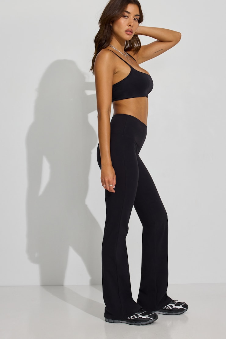 SoftActive Flare Leggings Black - Image 3