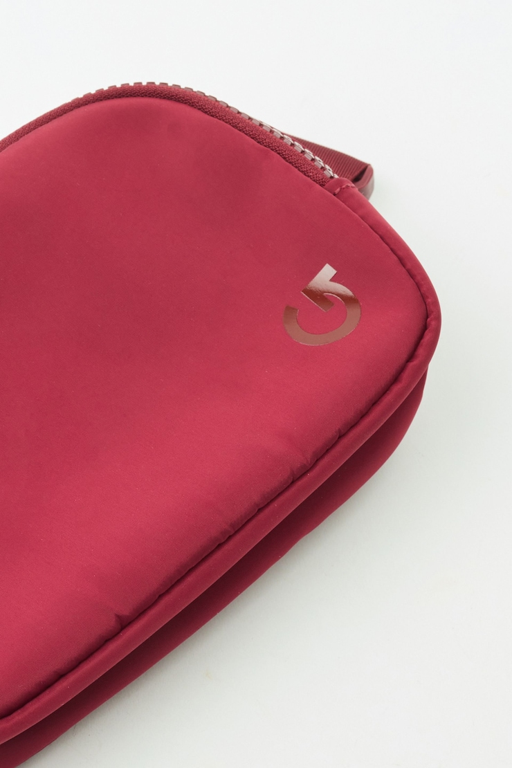 Active Belt Bag Burgundy - Image 4